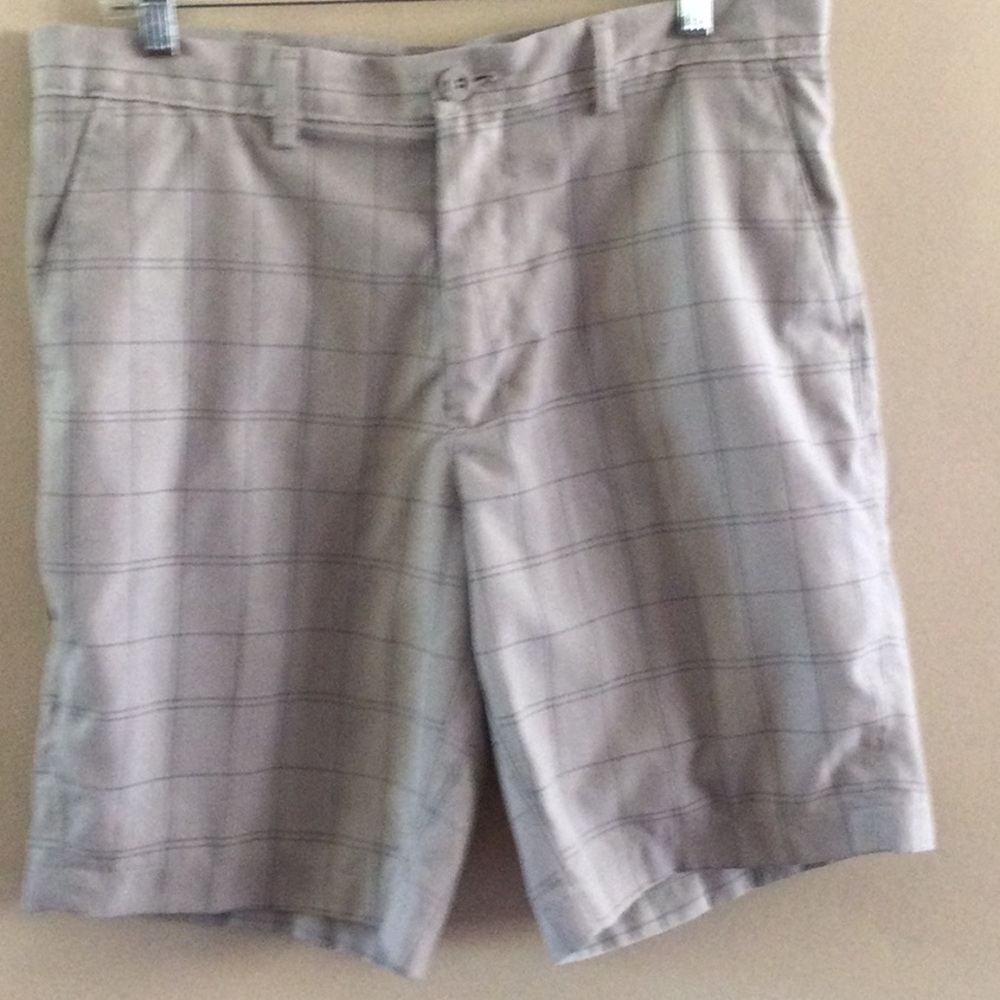 🌵CIB golf shorts size 34